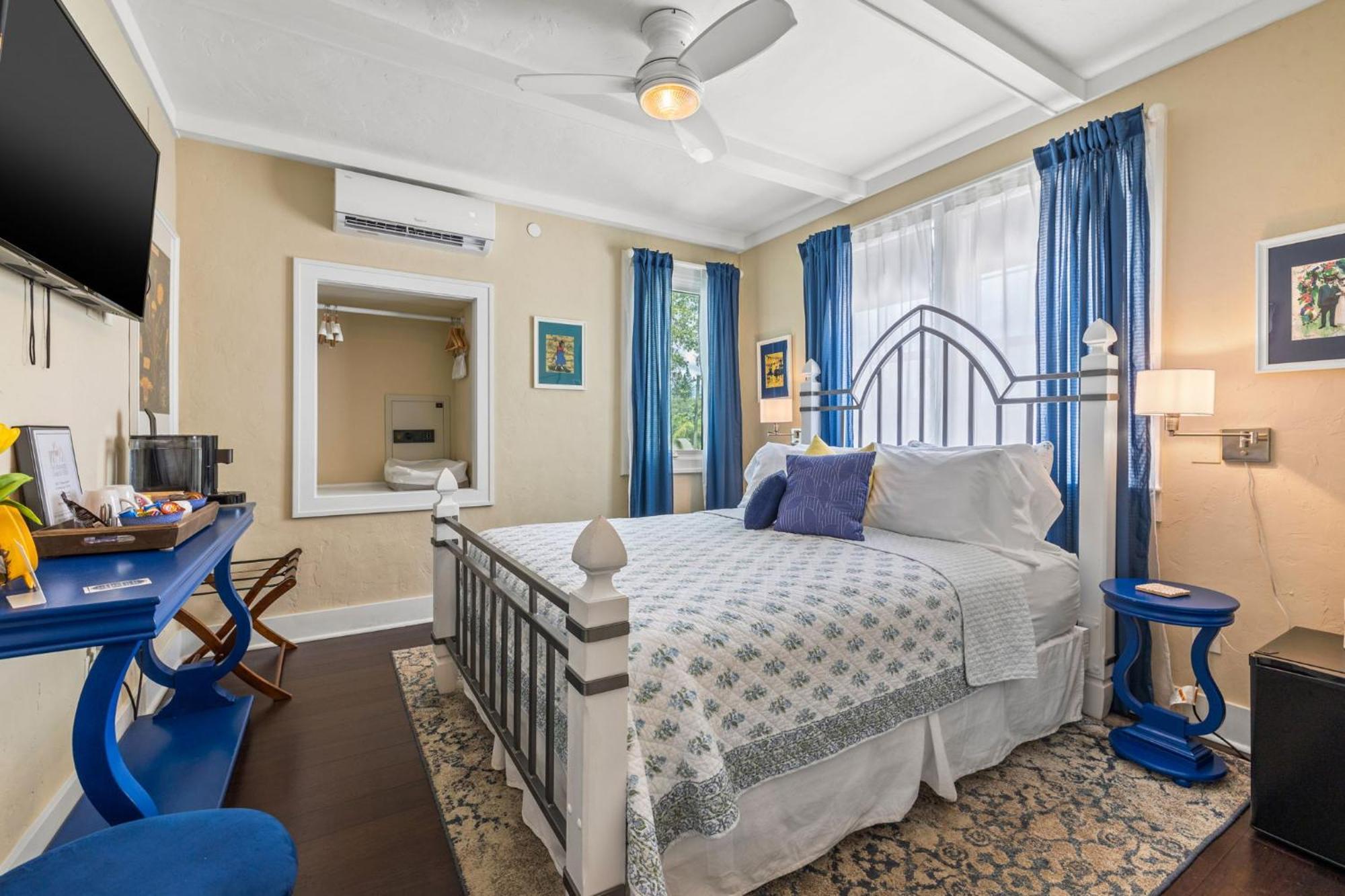 세인트피터즈버그 The Kenwood Gables B&B 외부 사진